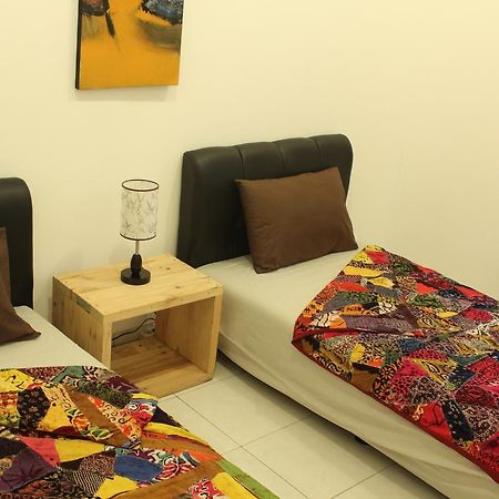 The Wayang Homestay Джок'якарта Екстер'єр фото