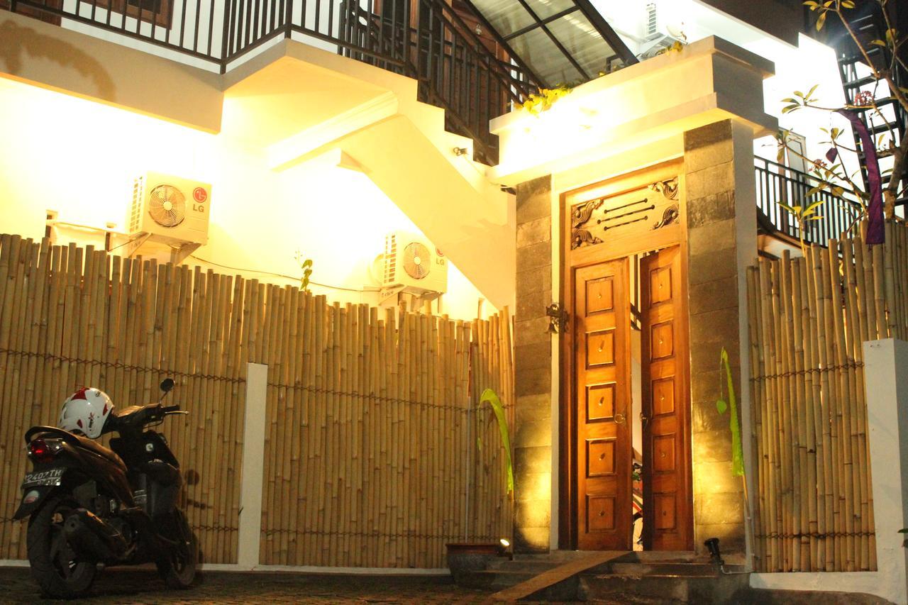 The Wayang Homestay Джок'якарта Екстер'єр фото