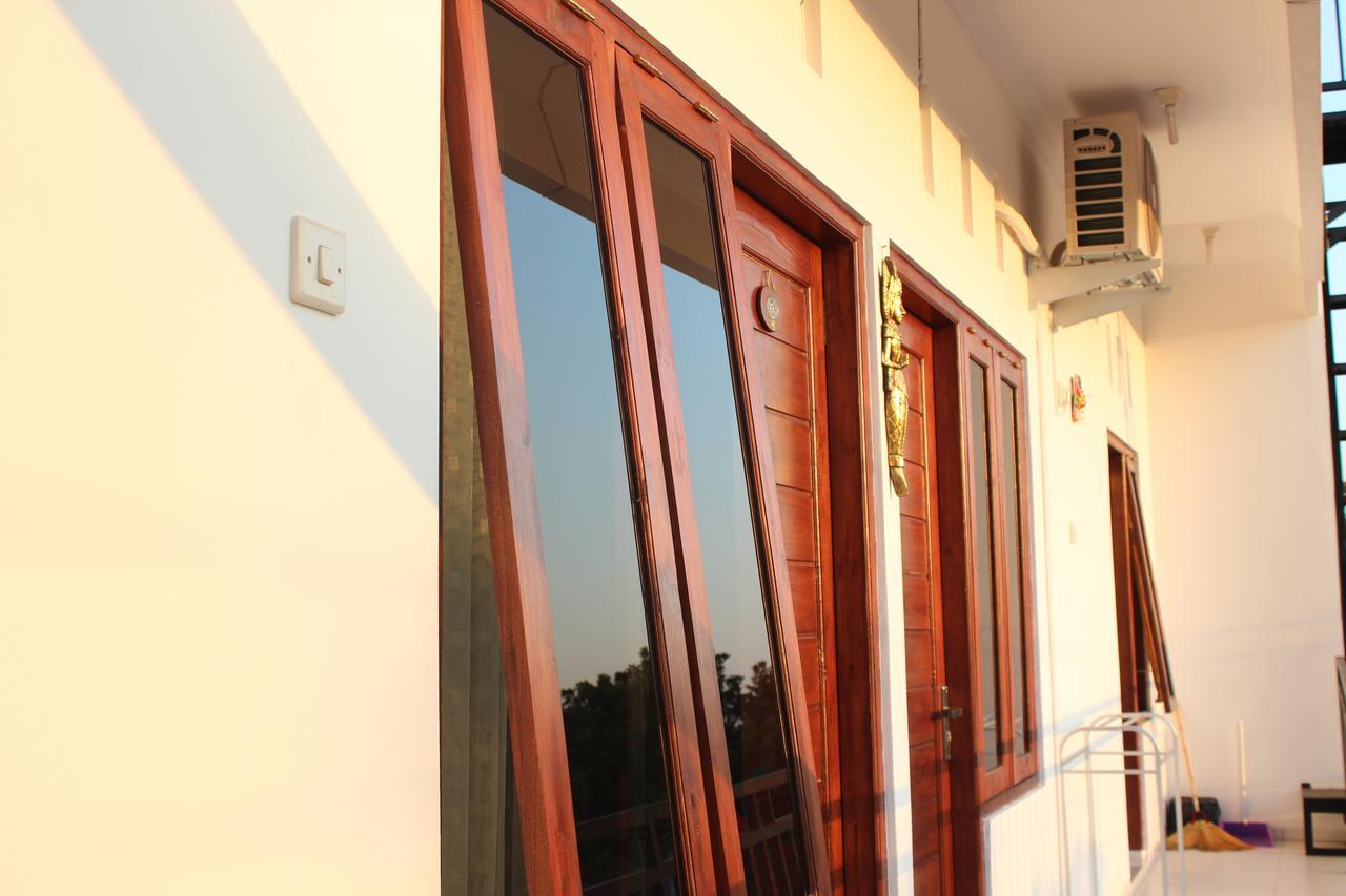 The Wayang Homestay Джок'якарта Екстер'єр фото